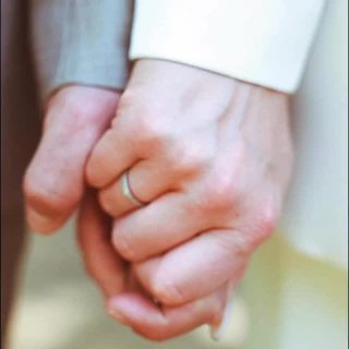 Wedding photographer Germany @lin_photography_nrw #Weddingcontent #standesamtdüsseldorf #hochzeitsfotografdüsseldorf