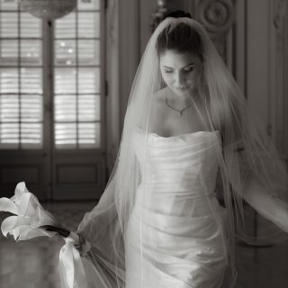 Echte Momente Brautpaar @ma_sandra_ @gdskl95 MUA @feelbee_bridal #standesamtdüsseldorf #schlossbenrathdüsseldorf #schlossbenrathhochzeit