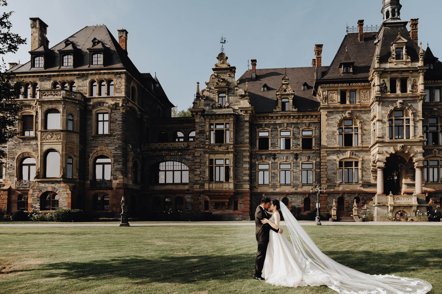 Destination Wedding Schloss Lieser
