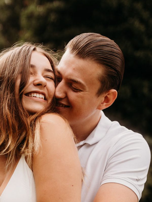 Engegement-Shooting Düsseldorf Lin Hochzeitsfotograf